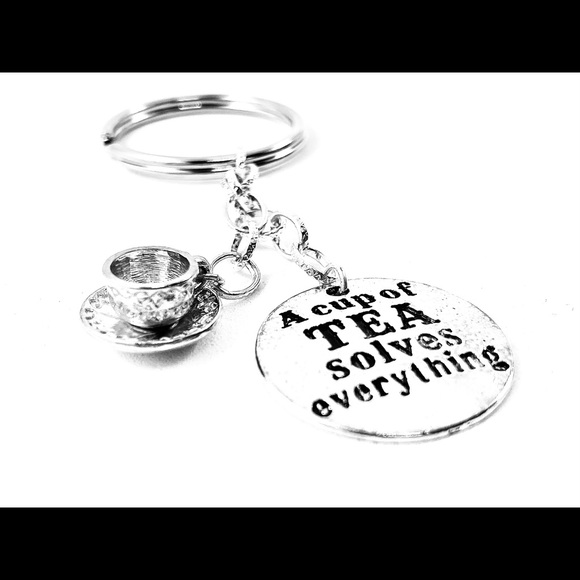 Three Keyring  Set From ShopAtLuxe - Picture 7 of 10